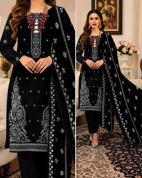 Bana Dora Lawn Embroidered 3-Piece Suit | Volume 1009