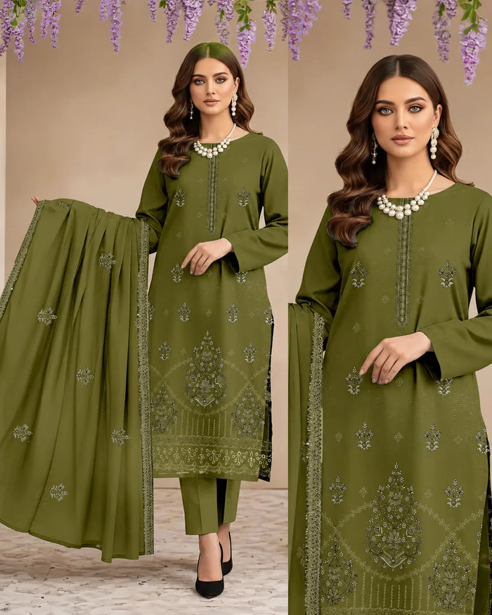28 Noor Fashion Breezay Bana Dora Lawn  | Premium Embroidered 3 Piece Lawn Suit