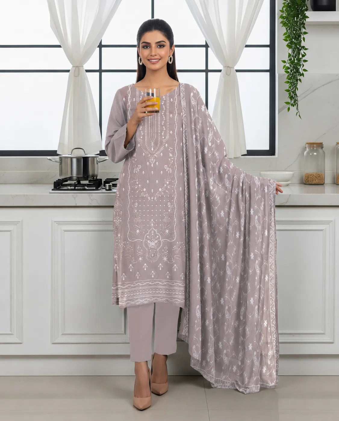 1026 Noor Fashion Breezay Bana Dora Lawn  | Premium Embroidered 3 Piece Lawn Suit