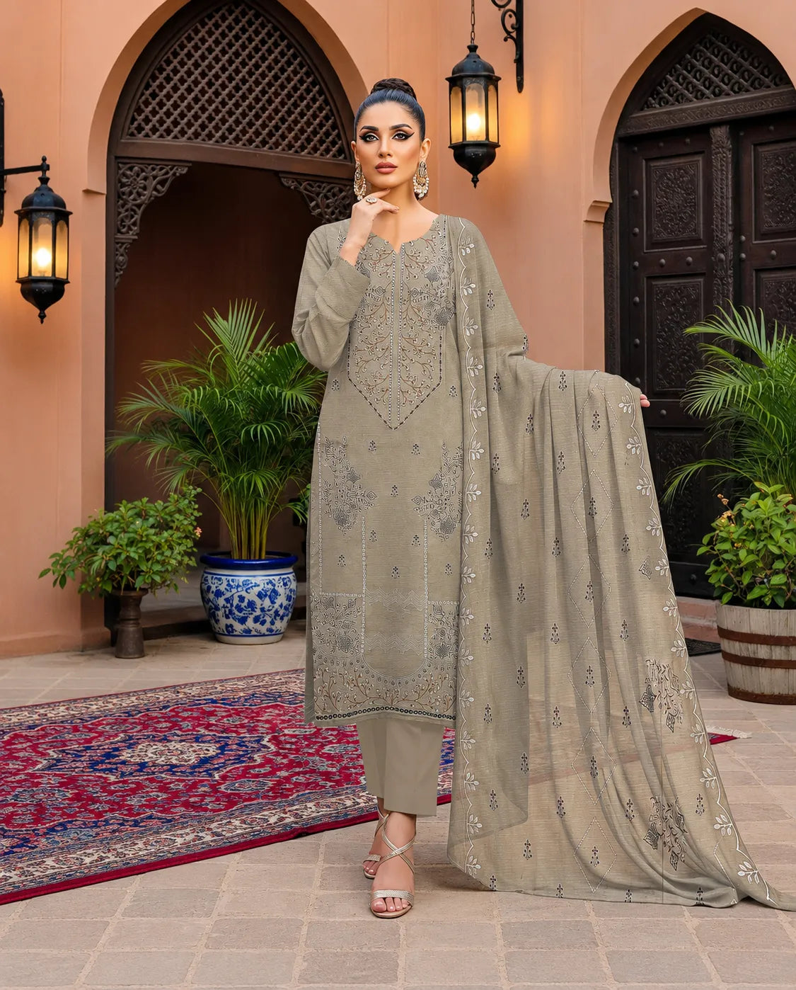 1029 Noor Fashion Breezay Bana Dora Lawn  | Premium Embroidered 3 Piece Lawn Suit